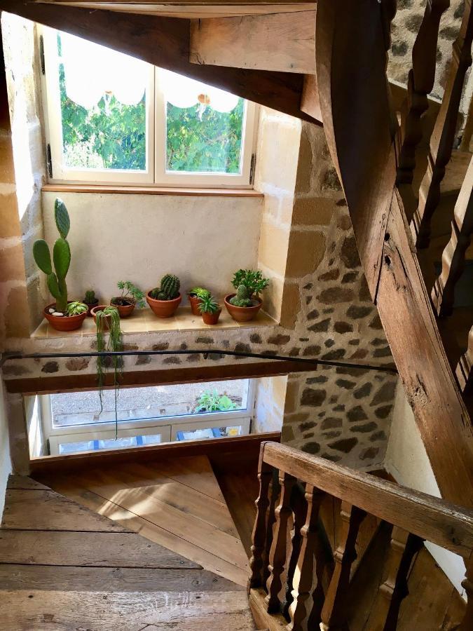 "La Maison De Villars" Au Coeur De La Nature Pressac Exteriér fotografie